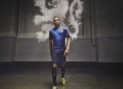 爱游戏体育-东决关键战之夜，范戴克个人能力完全展现