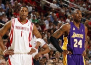 爱游戏入口-赛道与球场，当F1争冠战火遇上湖人的终结艺术