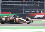 爱游戏官方-哈斯车队鏖战红牛二队，拉塞尔刷新纪录