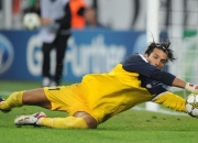 爱游戏体育官网-黑马逆袭！奇才铁血防守击溃尼克斯，总决赛之路迎来关键转折