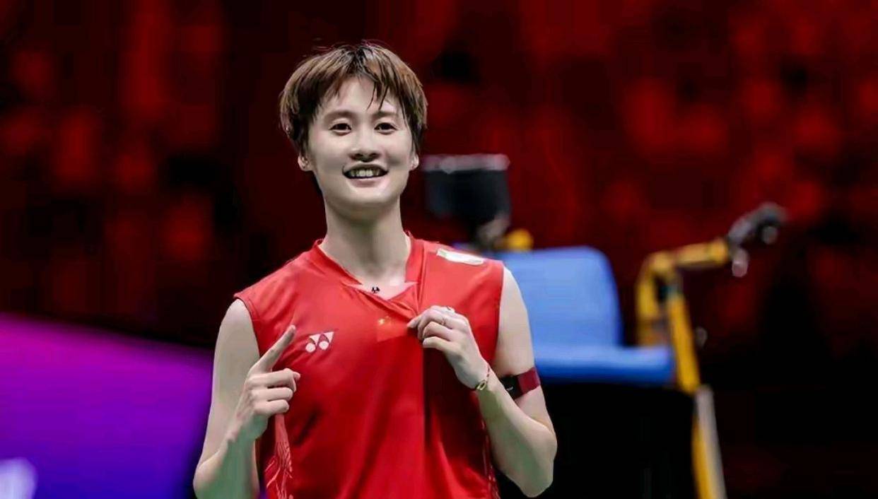 马来西亚队轻取丹麦队，陈雨菲统治全场