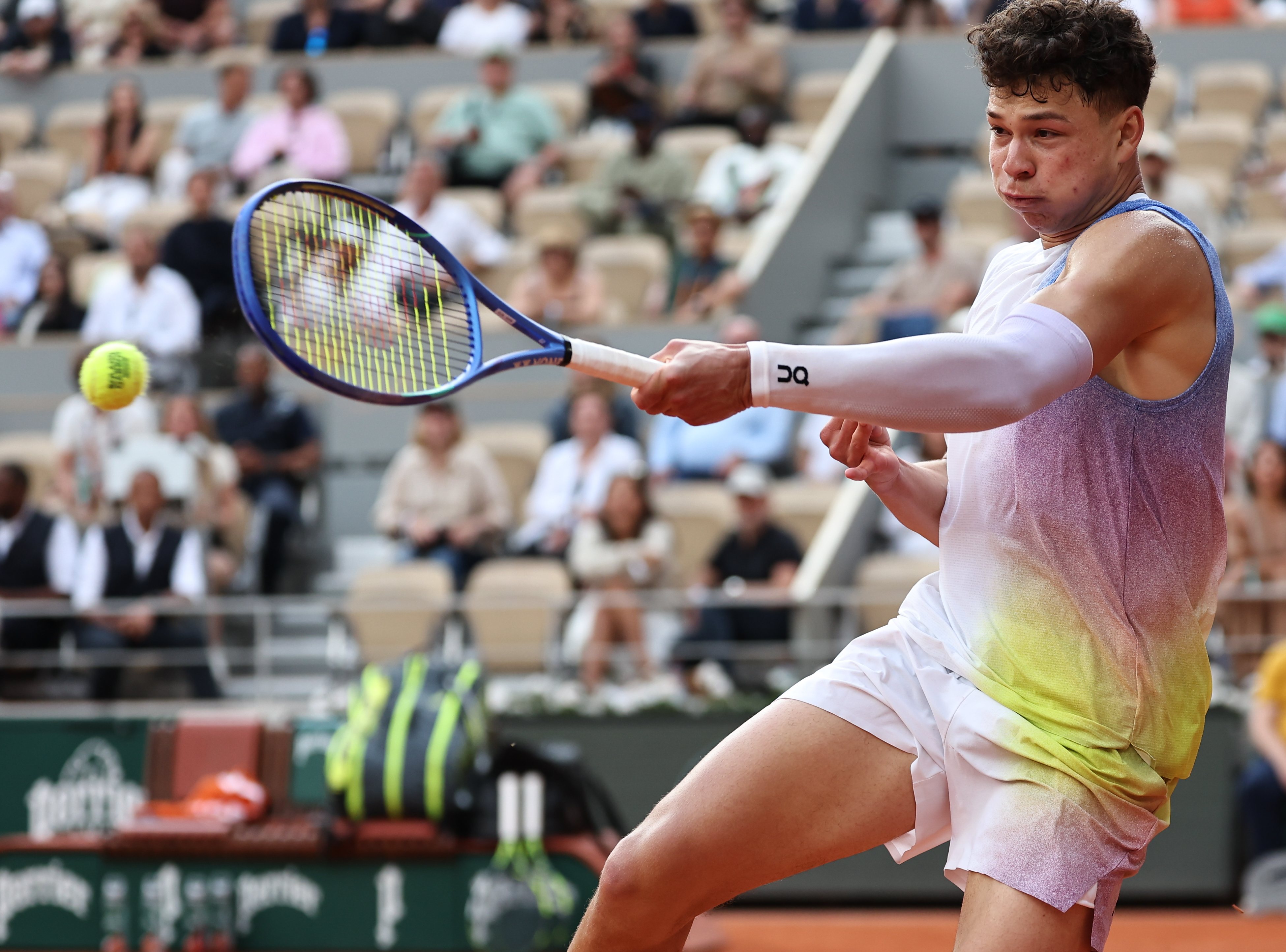 拉沃尔杯轻取法网，阿尔卡拉斯点燃赛场