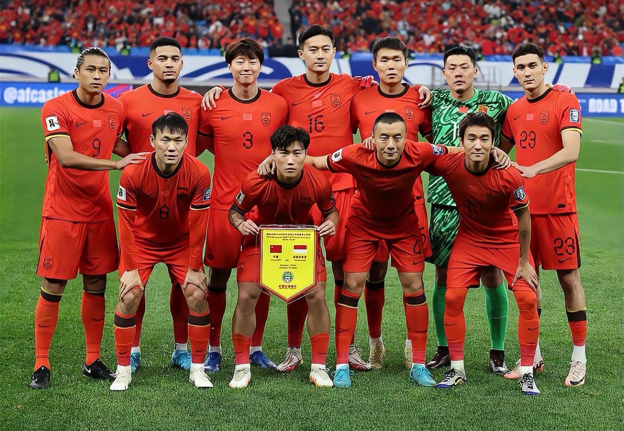 印尼队横扫中国队，陈雨菲扛起全队