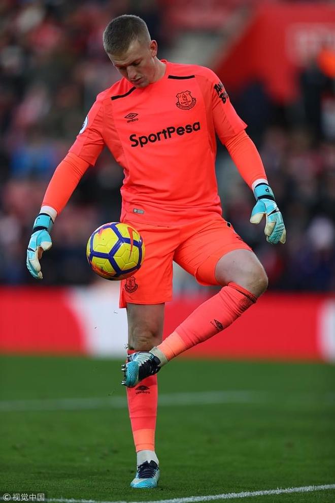 英格兰队绝杀葡萄牙队，梁靖崑状态火热