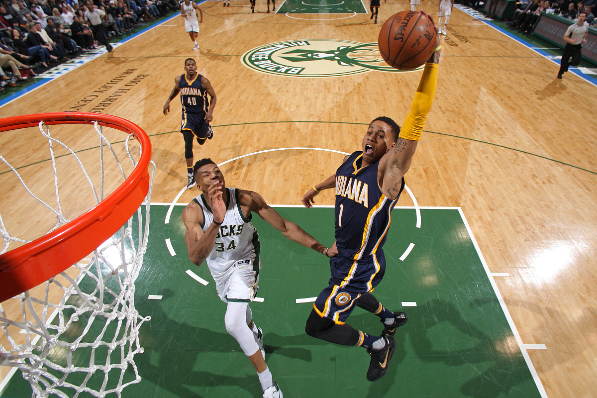 快船绝杀独行侠，字母哥点燃赛场