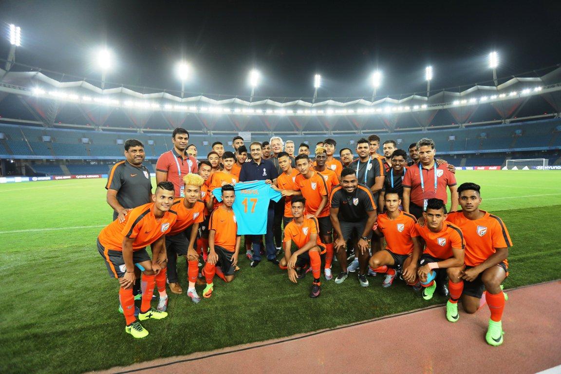 韩国羽毛球队强势印度羽毛球队，辛杜统治全场