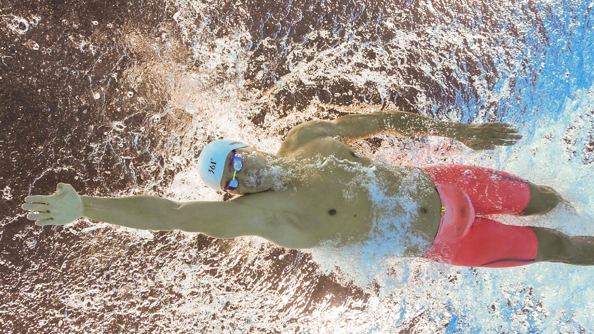 东决关键战之夜，塔图姆舞台越大越强