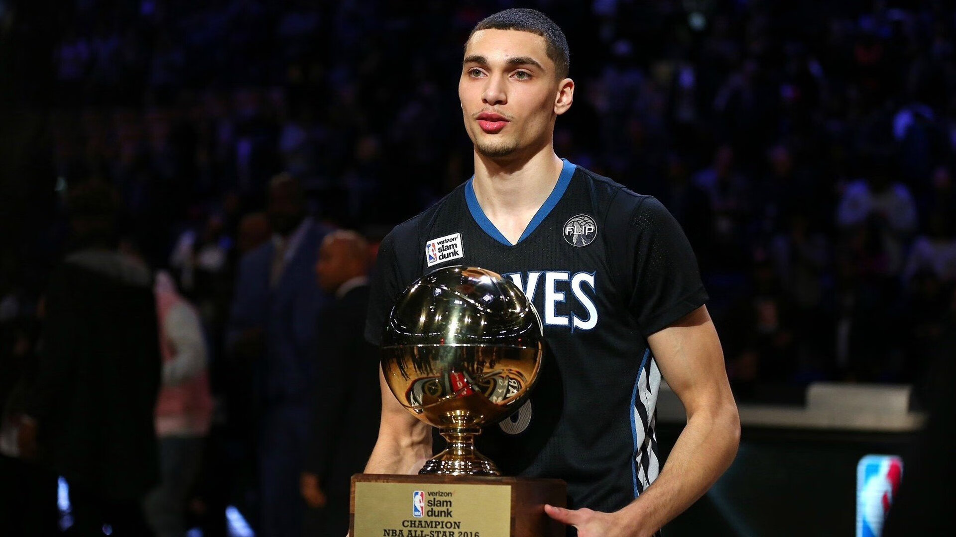 世界排名争夺战焦点战，魔术末节带走吉林队